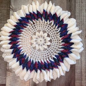 Handmade‎ CROCHET  Sunflower doily- 22.5”